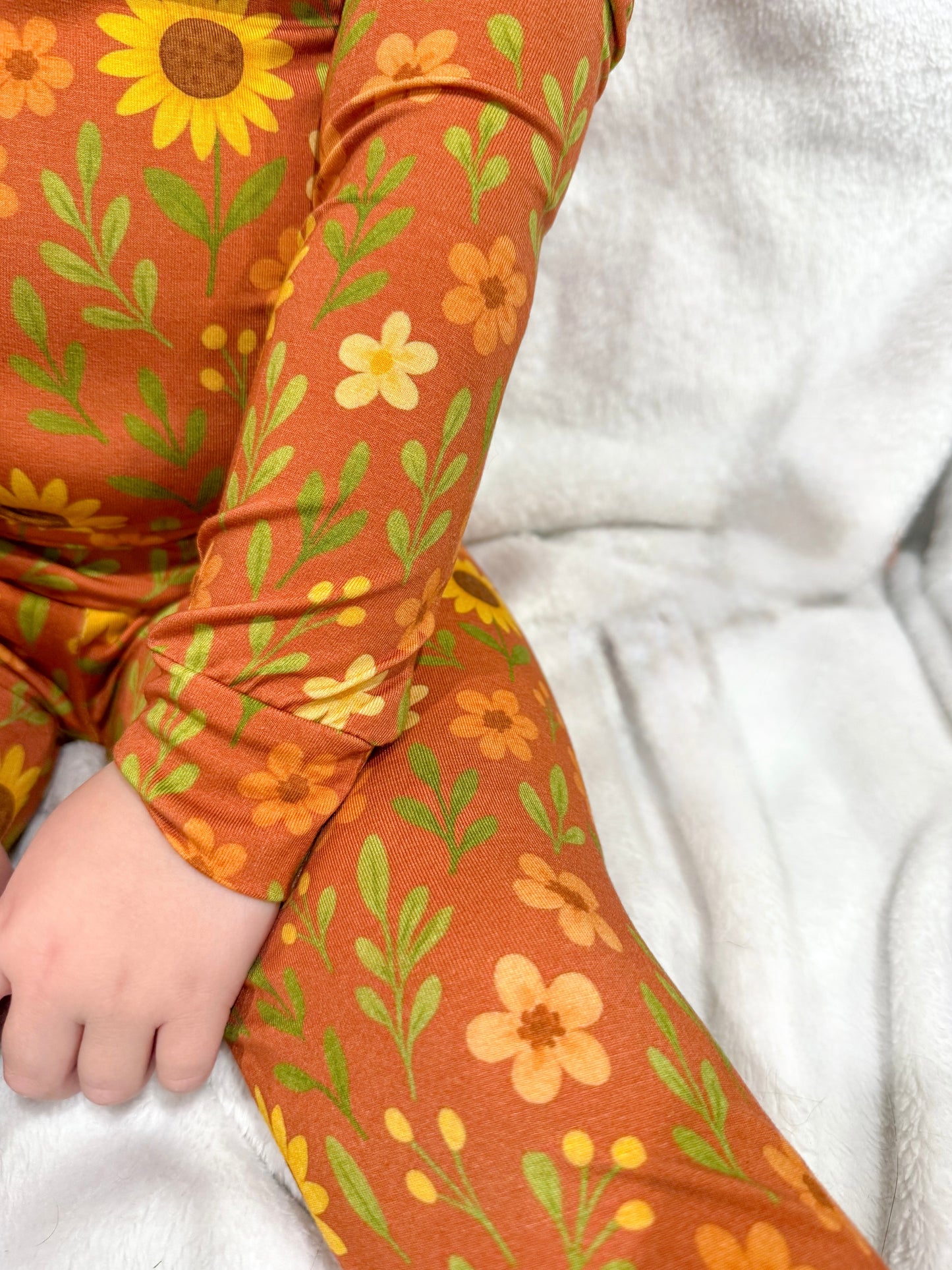 Sunny š» - 2pc Childrenās Pajama Set