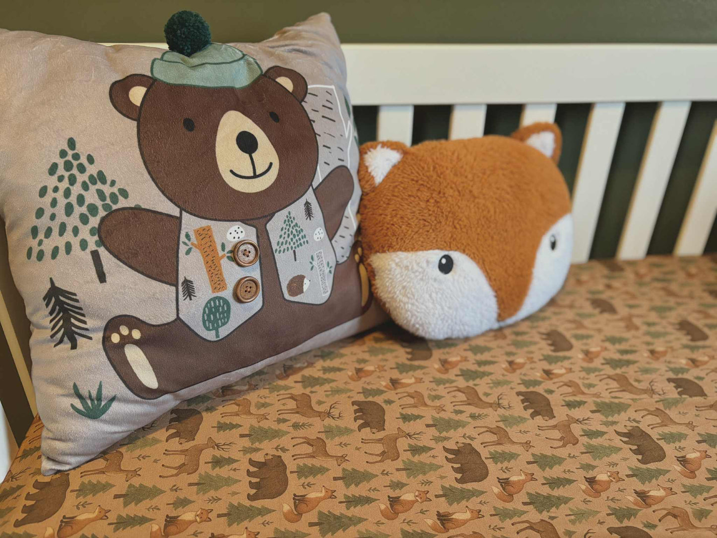 Wild & Free 🐻 - Crib Sheet